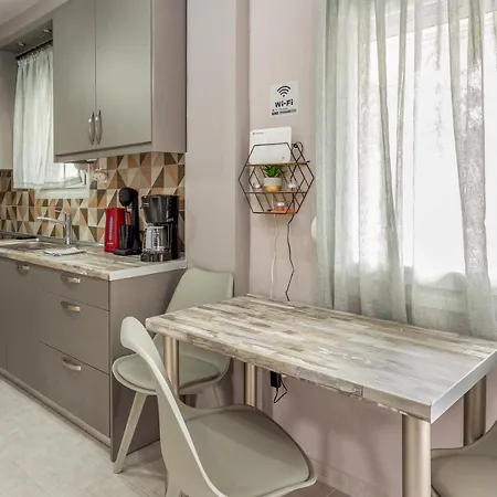 Kate's Modern 2 Bedroom In Perea *