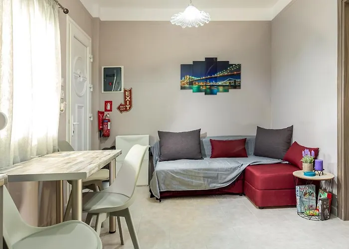 Kate's Modern 2 Bedroom In Perea Apartment